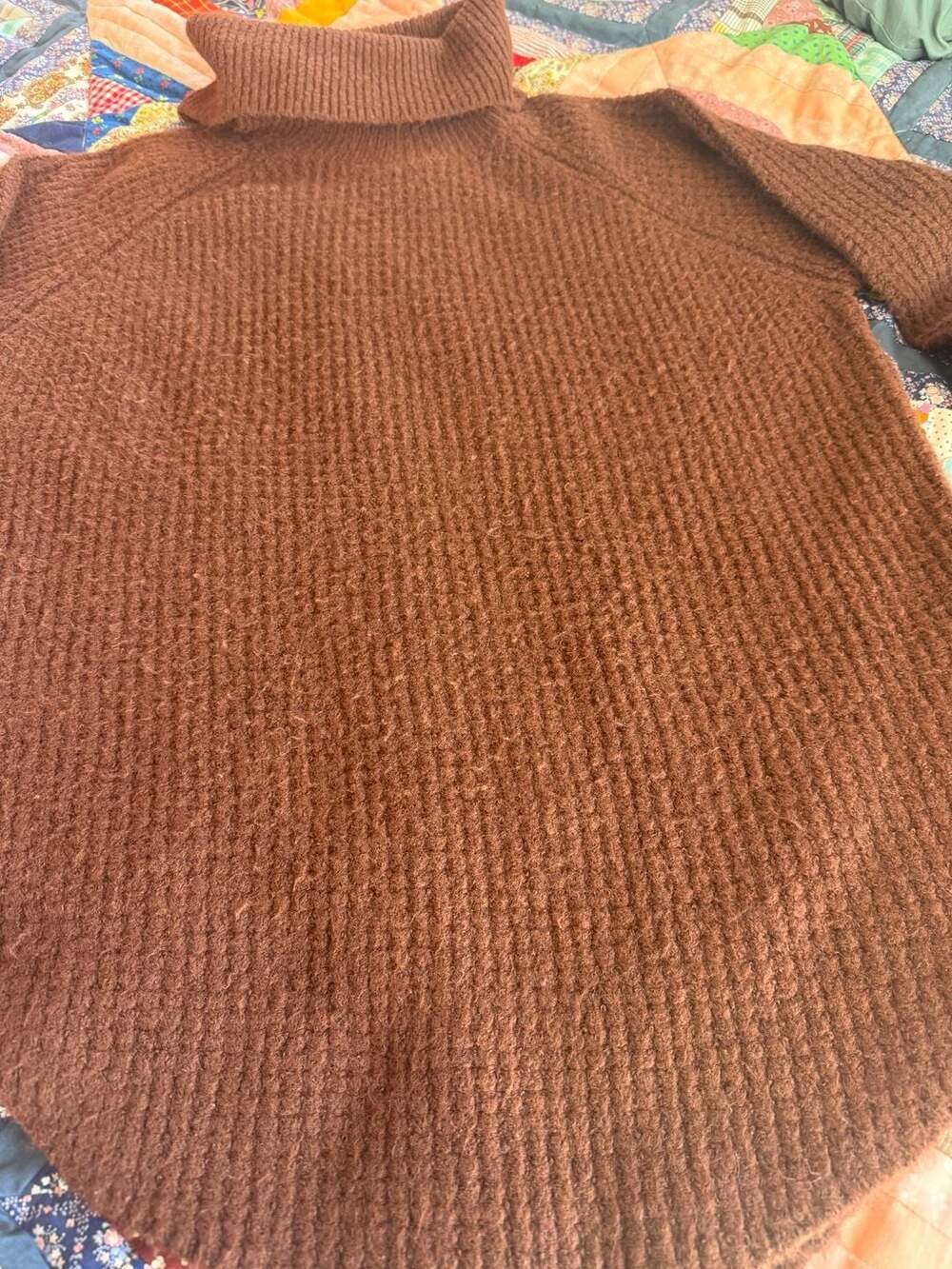 KÜHL Women's XS Brown Waffle Knit Turtleneck Sweater Style 4411 - Picture 9 of 9